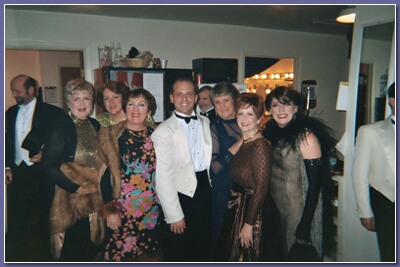 Me with 6 of the Follies Showgirls of Yesteryear!